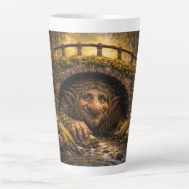 De Café Latte Troll noruego escondiéndose bajo el puente, taza d