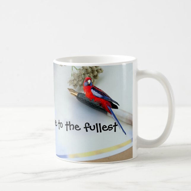 De Café Loro rojo en una taza (Derecha)