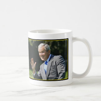 De Café Miss Me con todo taza grande del GW Bush