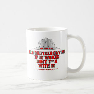 De Café Si trabaja, campo petrolífero que dice, taza