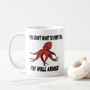 De Café Taza animal del retruécano del pulpo armado bien
