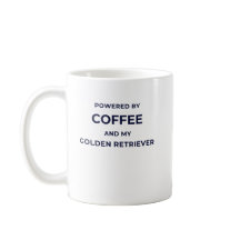 Taza blanca impulsada por café...