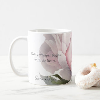 De Café Taza Blush bloom con palabras susurradas