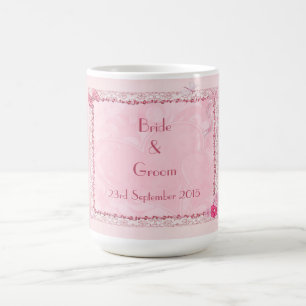 De Café taza boda con corazones y mariposas