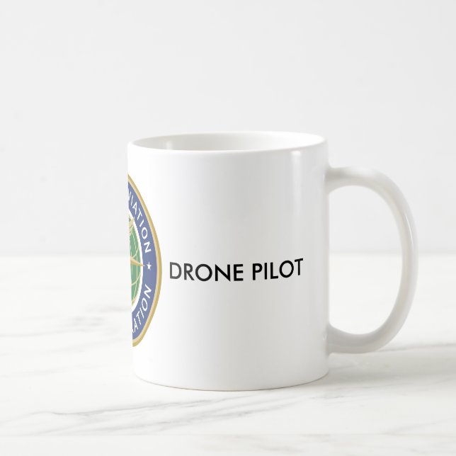 DE CAFÉ TAZA CERTIFICADA FAA DEL PILOTO DEL ABEJÓN (Derecha)