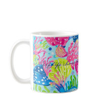 Taza clásica con gráfico elegante