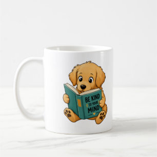 De Café Taza con adorable Golden Retriever leyendo un libr