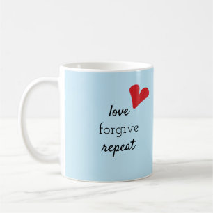 De Café taza con el mensaje inspirador y el corazón