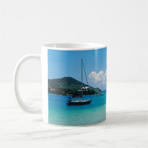 De Café Taza con escena del Caribe