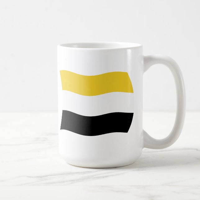 De Café Taza con la bandera garífuna (Derecha)