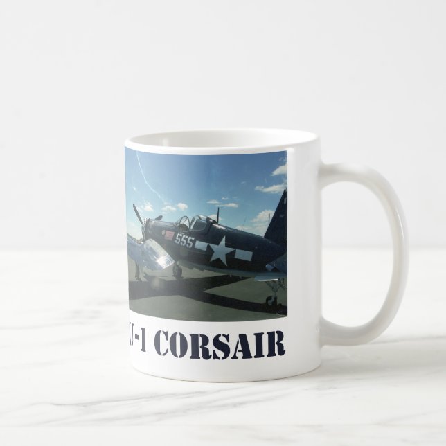 De Café Taza del corsario F4U-1 (Derecha)