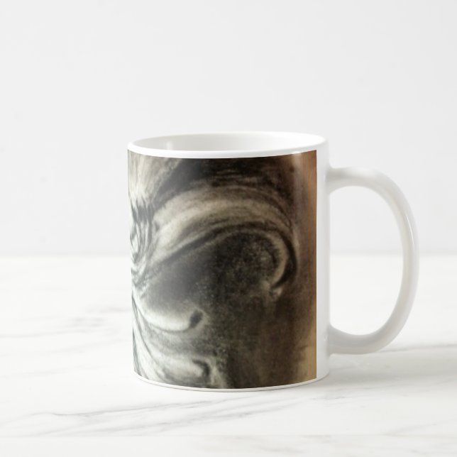 De Café Taza del Daylily (Derecha)
