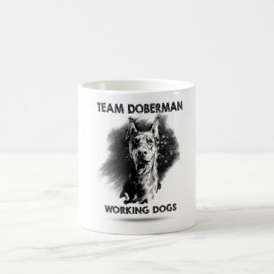 De Café Taza del Doberman del equipo