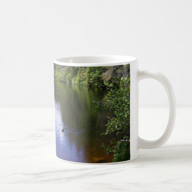 De Café Taza del lago Algonquin (Derecha)