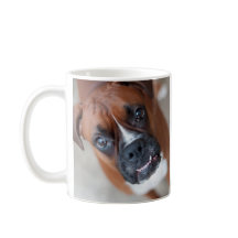 Taza del perro del boxeador