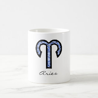 De Café Taza del símbolo del aries (estilo 1_blue)