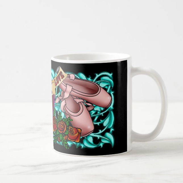 De Café Taza del tatuaje del bailarín (Derecha)
