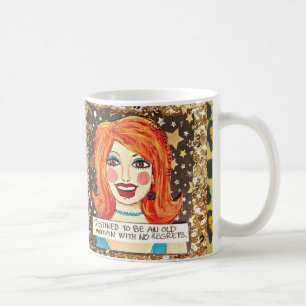 DE CAFÉ TAZA DESTINADA PARA SER UNA MUJER MAYOR