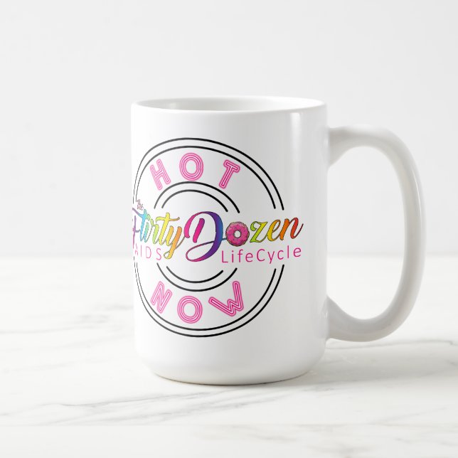 De Café Taza enorme caliente del FD ahora (Derecha)