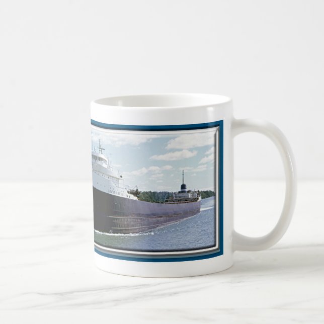De Café Taza Ernest R. Breech (Derecha)