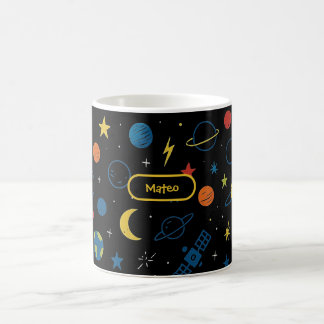 De Café Taza espacial con nave cohete y planetas para niño