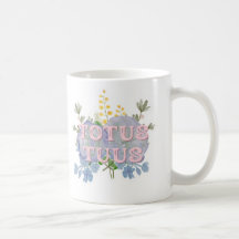 Taza floral mariana católica Totus Tuus