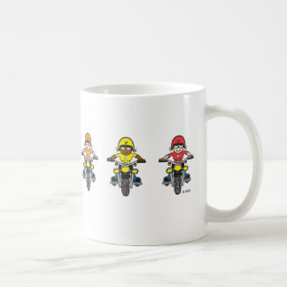 De Café taza llena del diseño del club del montar a