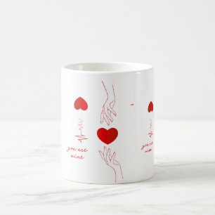 De Café Taza Minimalista Latido y Manos Amor – Romántica