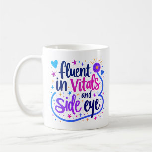 De Café Taza Morada Enfermera Fluida en Signos Vitales y M