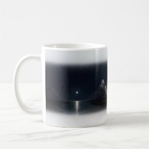 De Café Taza Pareja Entre Noche y Tormenta Costa Rocosa
