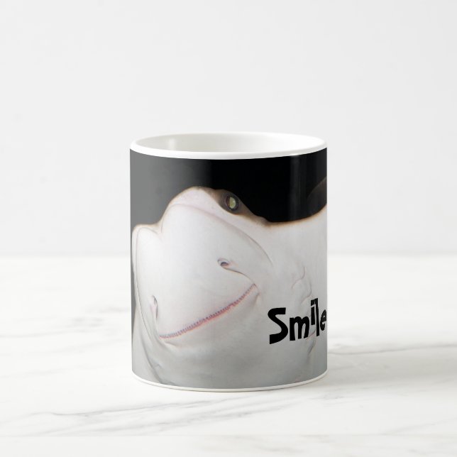 De Café Taza sonriente del rayo (Centro)