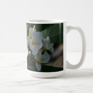 De Café Taza tropical del Plumeria