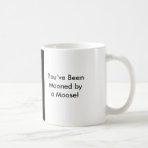 ¡Un alce le ha estado en la luna! Taza
