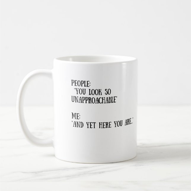 De Café Usted mira la taza tan inaccesible (Izquierda)