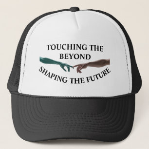 De Camionero Alien y Gorra Humano