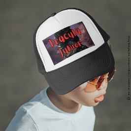 De Camionero Gorra - Dracula Junior diseñado por la poeta Adiel