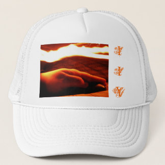 De Camionero Mano debajo del gorra del fuego