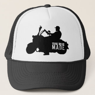 De Camionero Taylor joven hizo el gorra