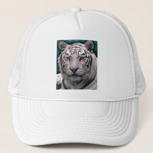 De Camionero Tigre blanco, Gorra