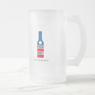 De Cristal Esmerilado Helado bebiendo liberalmente la taza