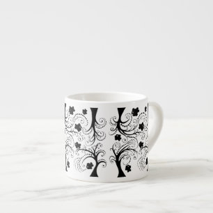 De Espresso Taza del café express con los pequeños pescados