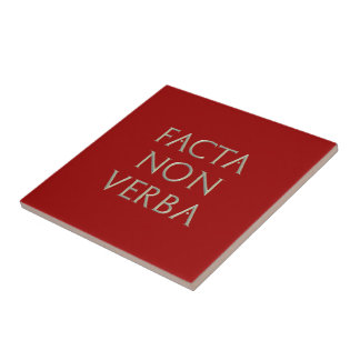 De Facta teja no Verba