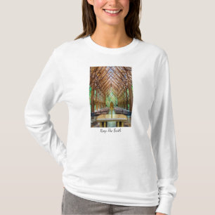 De la camiseta de manga larga de las mujeres del A