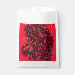 De Papel Favor Bolsa Toro Rojo Corriendo En La Noche Estela