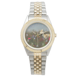 De Pulsera Huevas en un reloj del prado