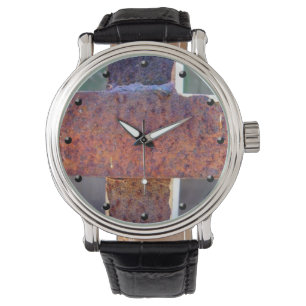 De Pulsera Reloj inusual aherrumbrado del grunge cruzado