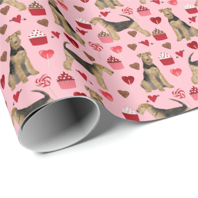 De Regalo Airedale Valentines envuelve papel (Esquina del rollo)