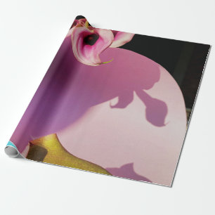 De Regalo Flor rosa y amarilla en papel rosa