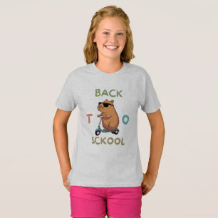 De vuelta a la camiseta de la escuela con el oso m