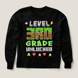 De vuelta a la escuela chico jugador de 3er grado